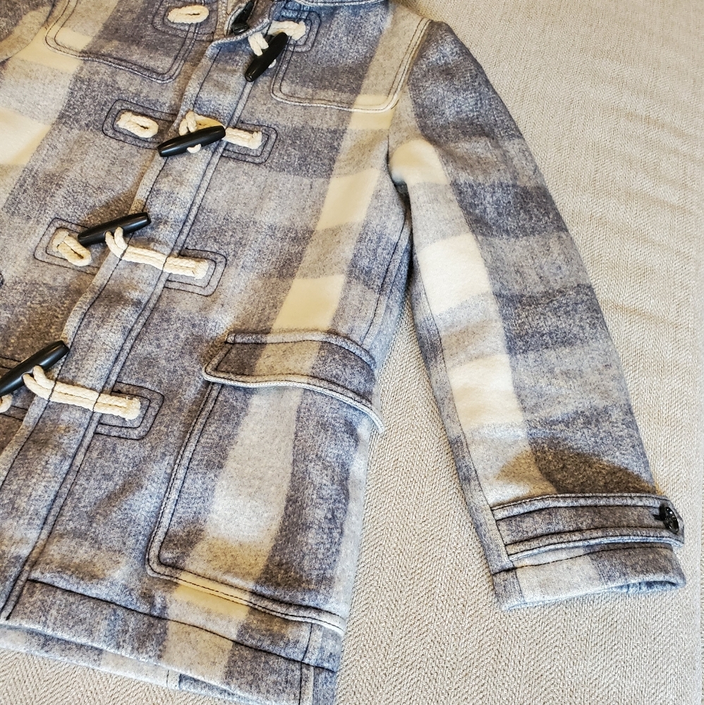 HOST PICK Burberry jacket kids 10y - Picture 2 of 16